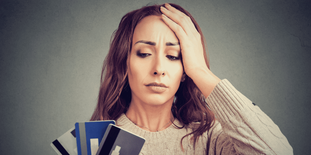 Memilih Kartu Kredit Terbaik