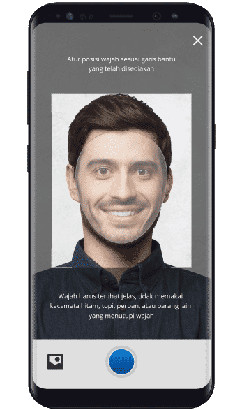 Klik simbol kamera yang ada di menu Foto Diri. Ambil foto selfie.